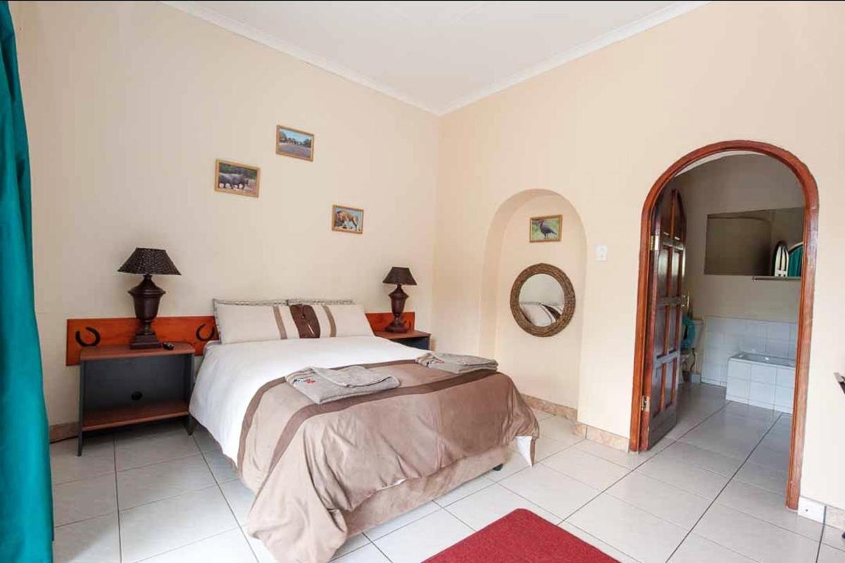 Ingwe Guesthouse Mbombela Exterior photo