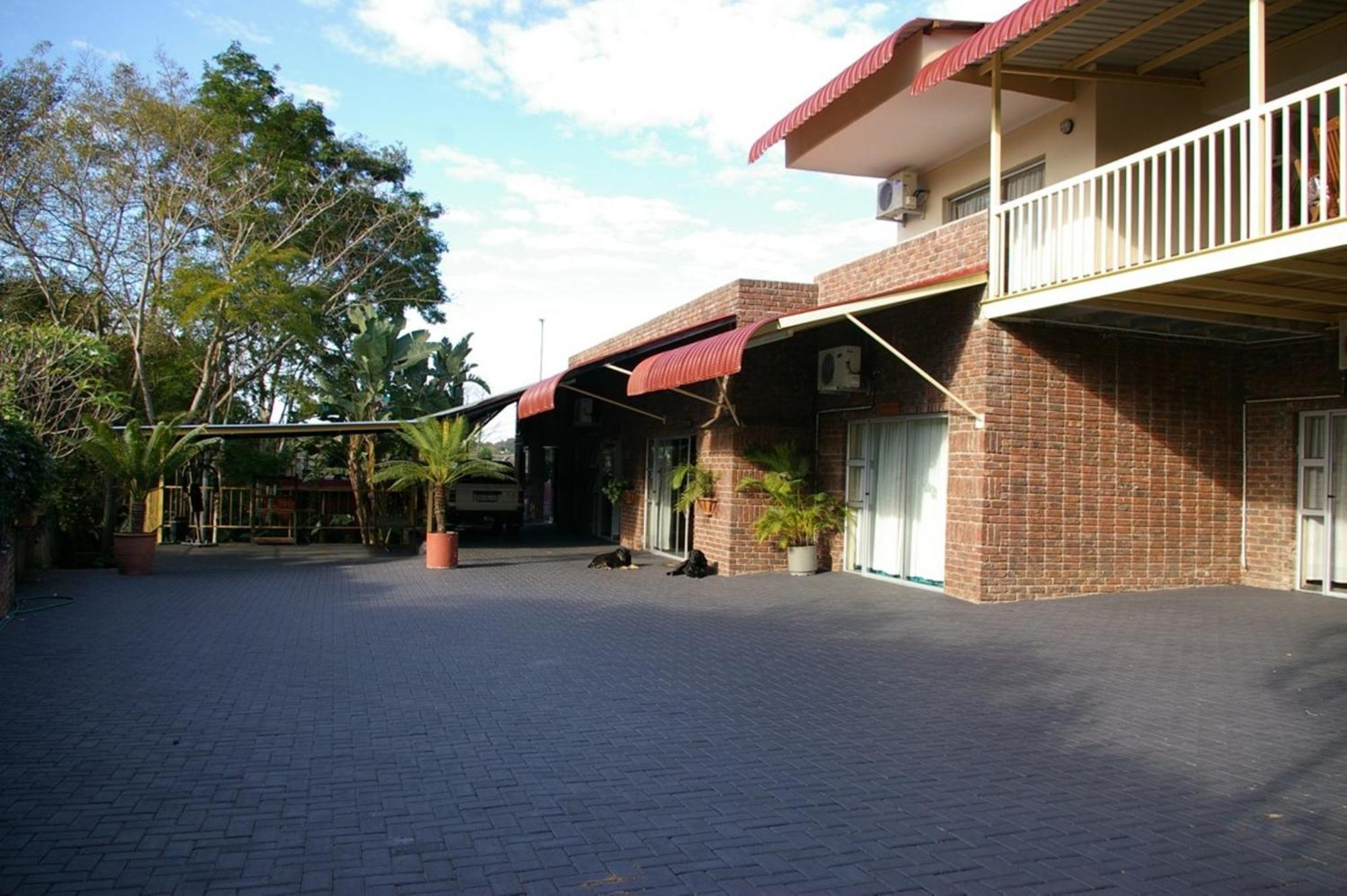 Ingwe Guesthouse Mbombela Exterior photo