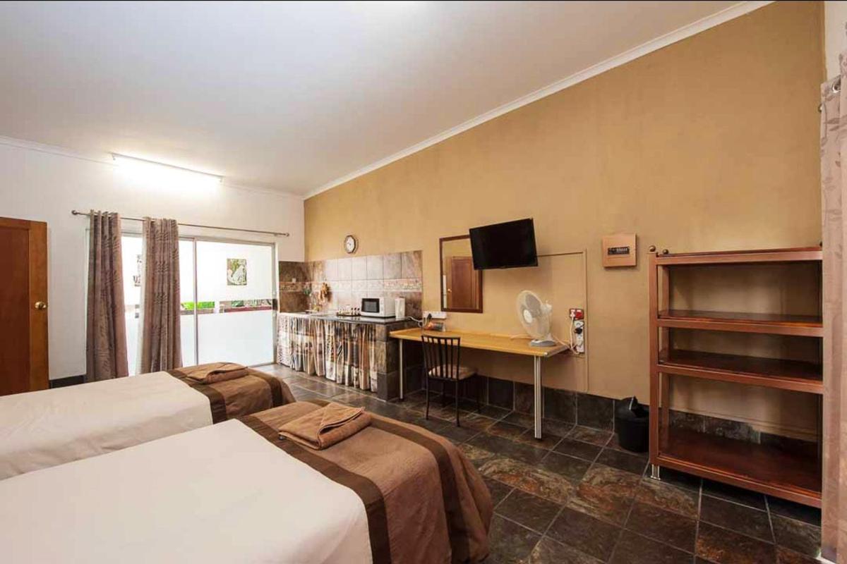Ingwe Guesthouse Mbombela Exterior photo